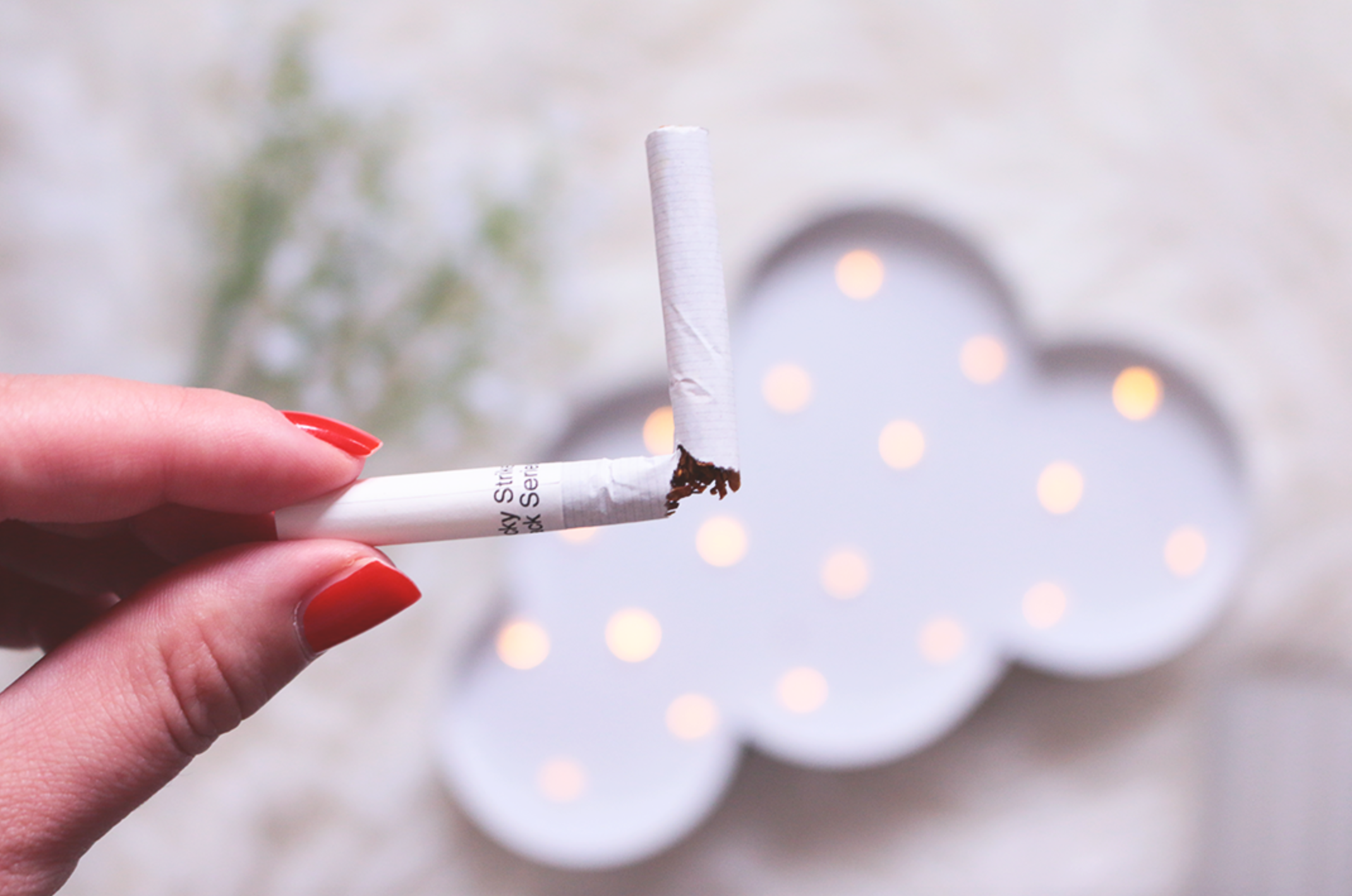 Aujourd'hui, J'arrête de Fumer: Pages en Couleurs | Livre pour Arrêter de  Fumer | Carnet de suivi tabac | Idée Cadeau (French Edition)
